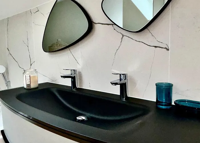 Le T2 New Hyper Center Air Conditioning Apartment *